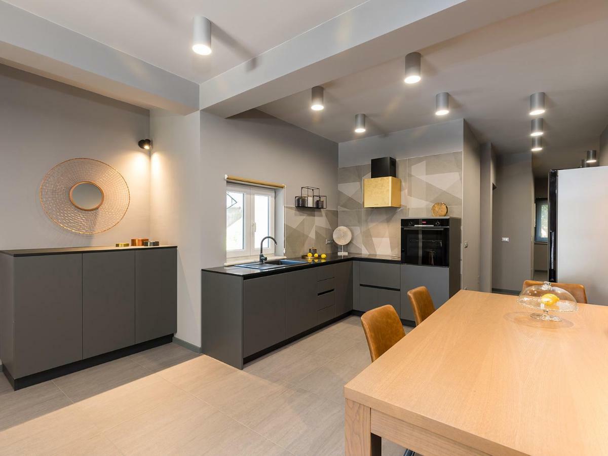 Magnolia - Modern Apartment Near City Center And Sea Poreč Eksteriør bilde