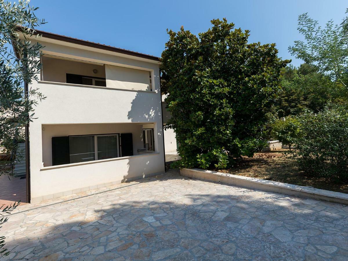 Magnolia - Modern Apartment Near City Center And Sea Poreč Eksteriør bilde